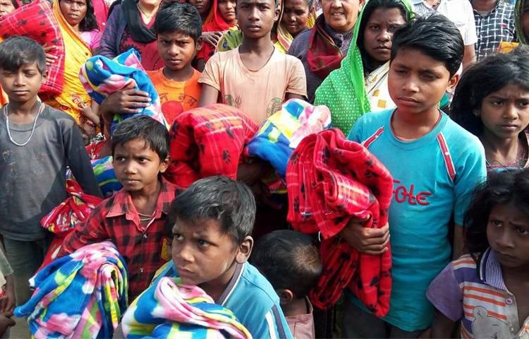 Blanket distribution to children